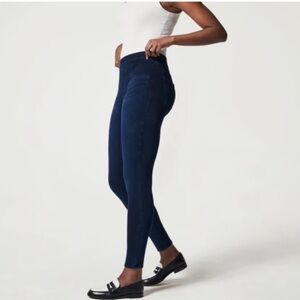 Spanx jeggings Size Medium High Rise Deep Blue Dark Wash